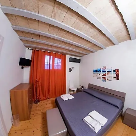 Bed and breakfast La Terrazza Di Corte Sant'anna 3*