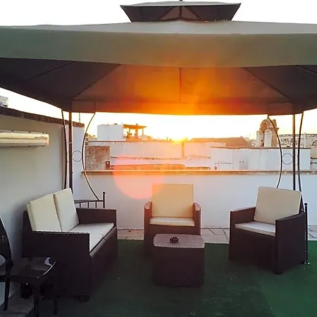 לינה וארוחת בוקר La Terrazza Di Corte Sant'anna גלטונה